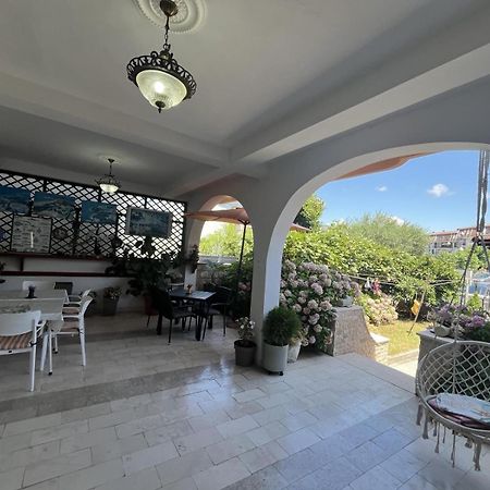 Studio Rooms Moncherie Ulcinj Exterior photo