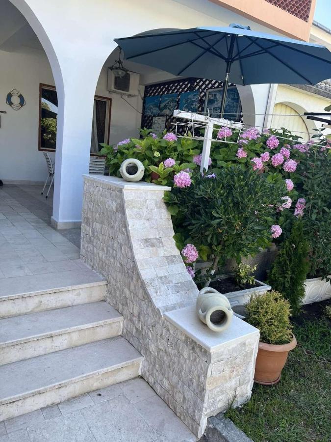 Studio Rooms Moncherie Ulcinj Exterior photo
