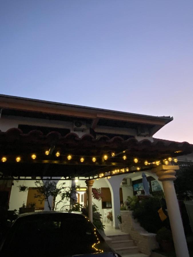 Studio Rooms Moncherie Ulcinj Exterior photo
