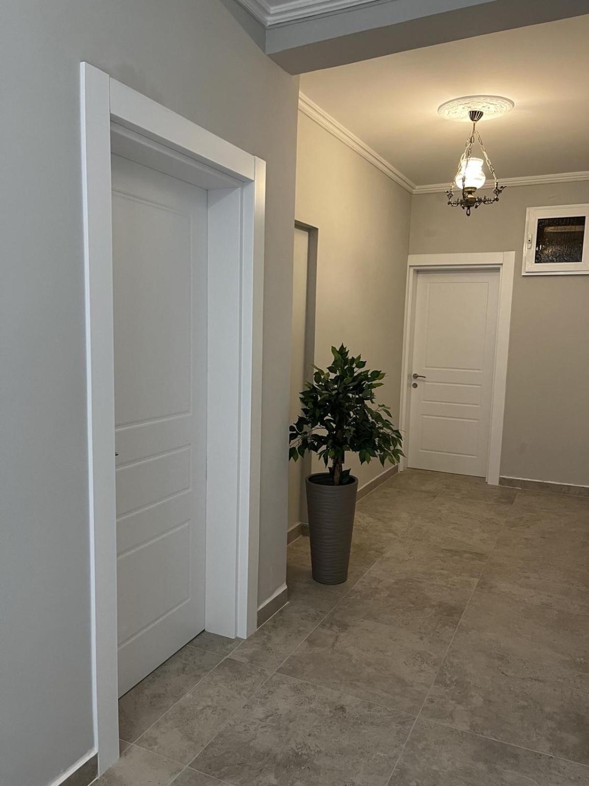 Studio Rooms Moncherie Ulcinj Exterior photo