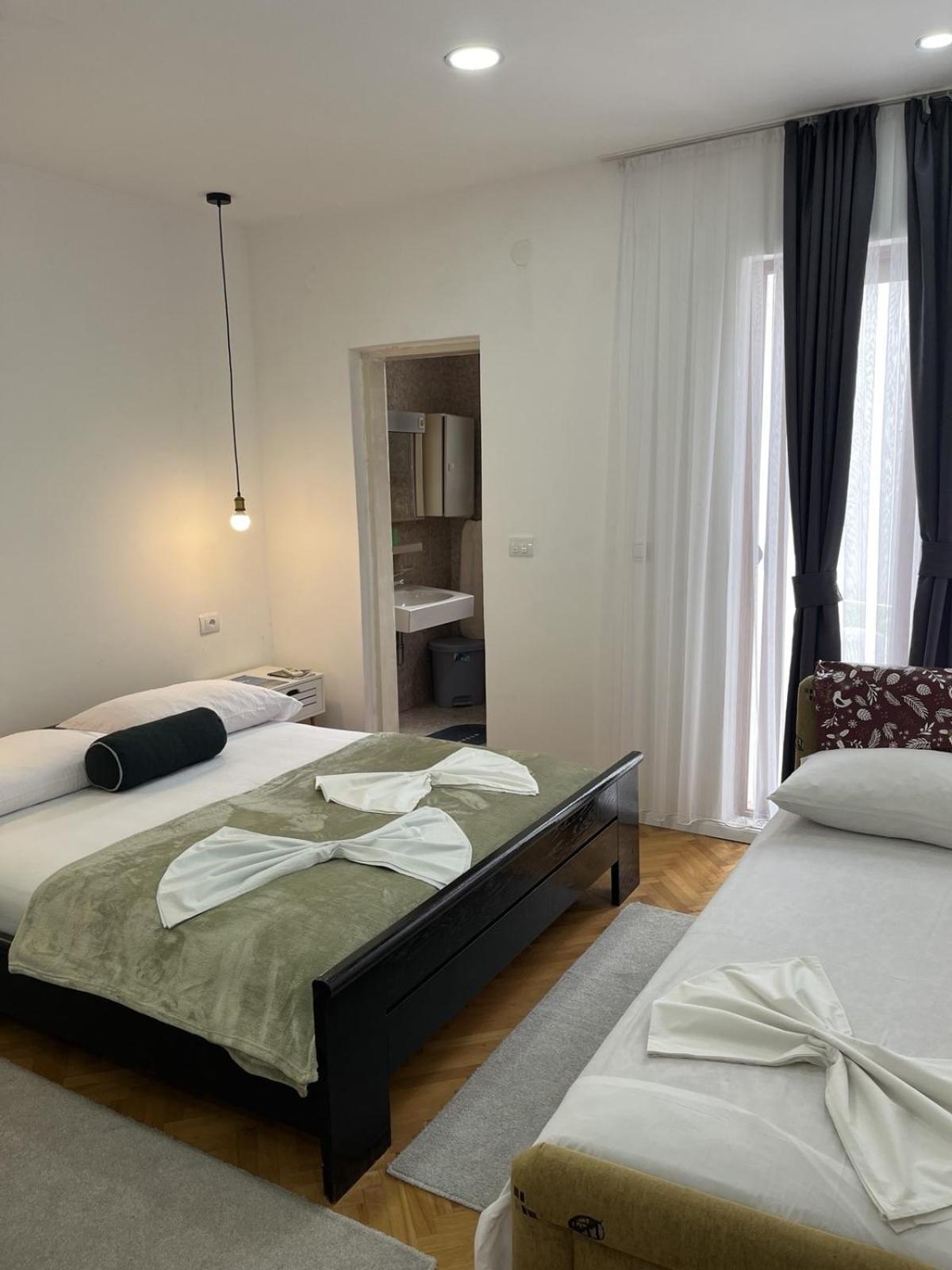 Studio Rooms Moncherie Ulcinj Exterior photo