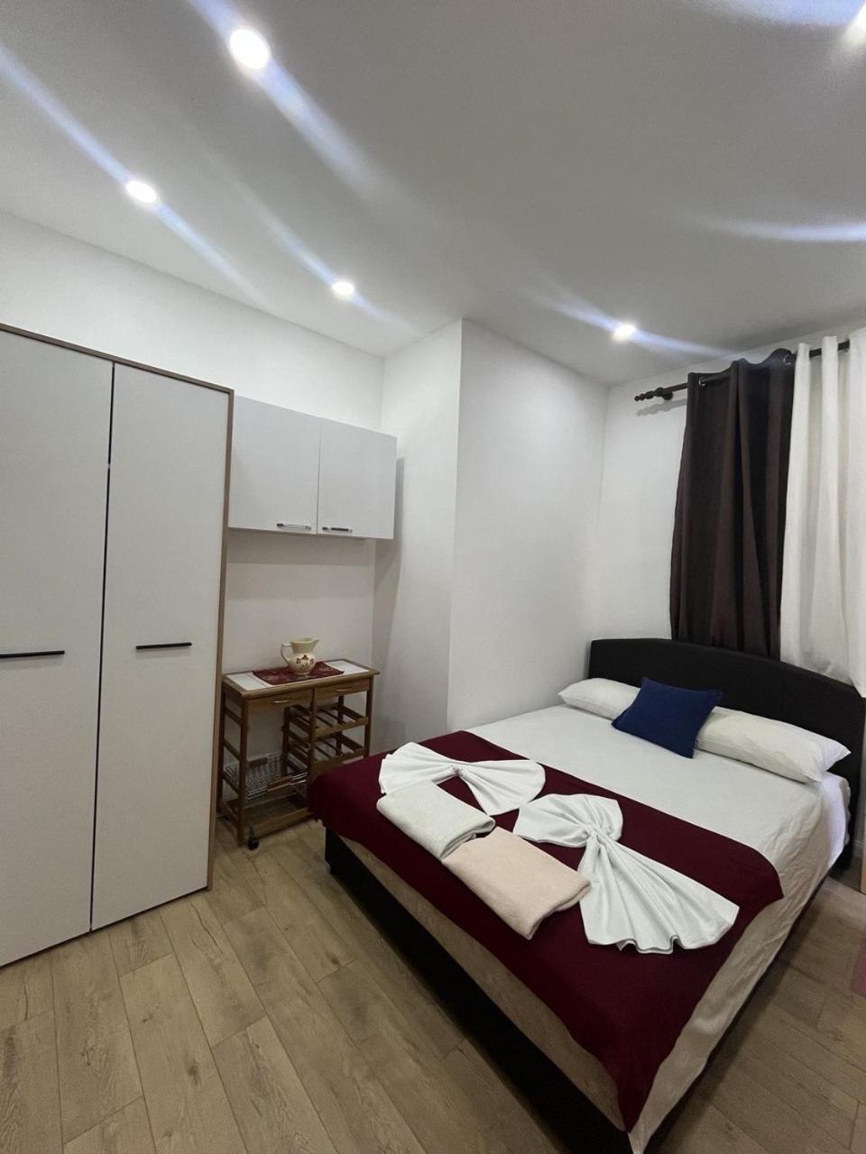 Studio Rooms Moncherie Ulcinj Exterior photo