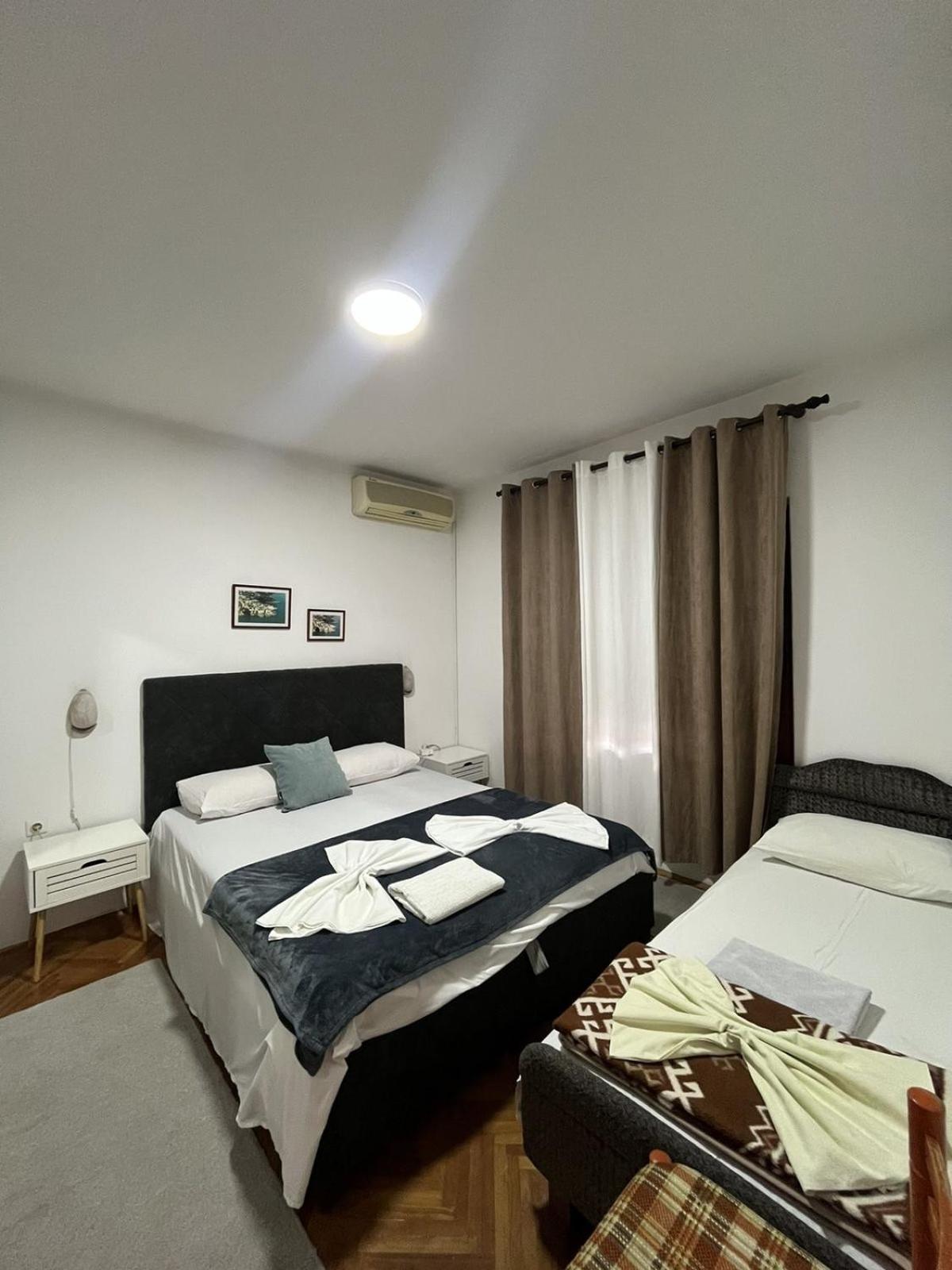 Studio Rooms Moncherie Ulcinj Exterior photo