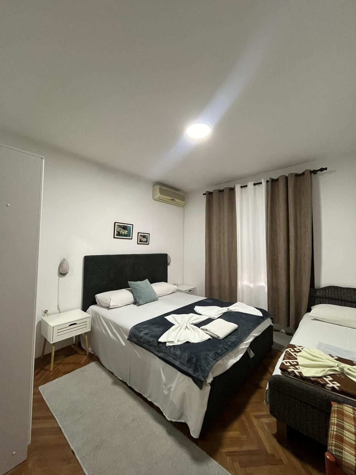 Studio Rooms Moncherie Ulcinj Exterior photo